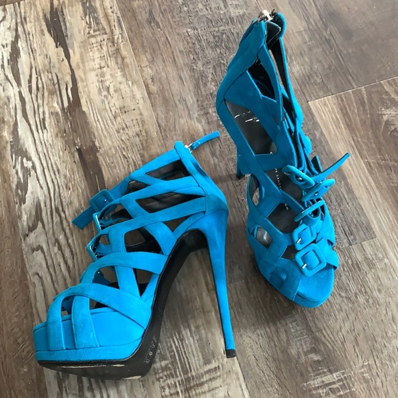 Giuseppe Zanotti electric blue cage sandals